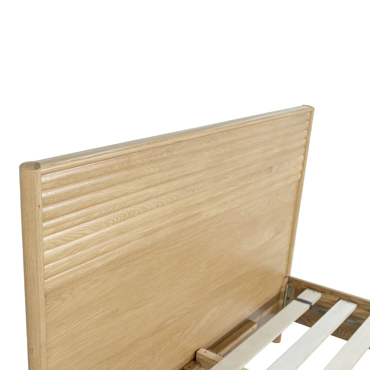 Runway Queen Bed - Light Oak