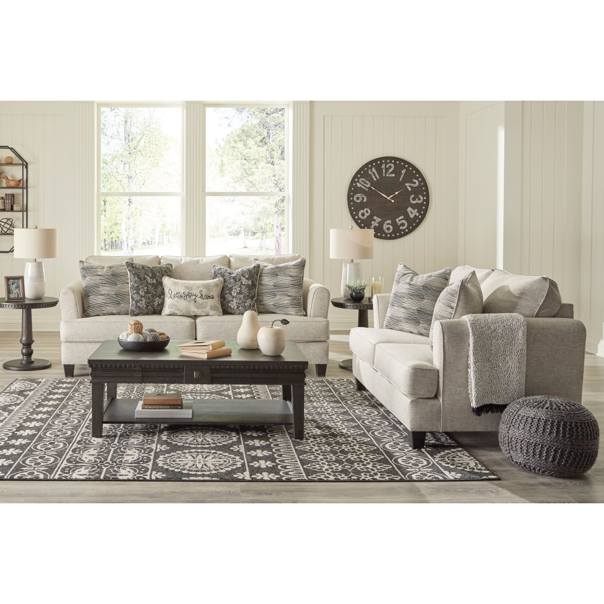 Callisburg Loveseat