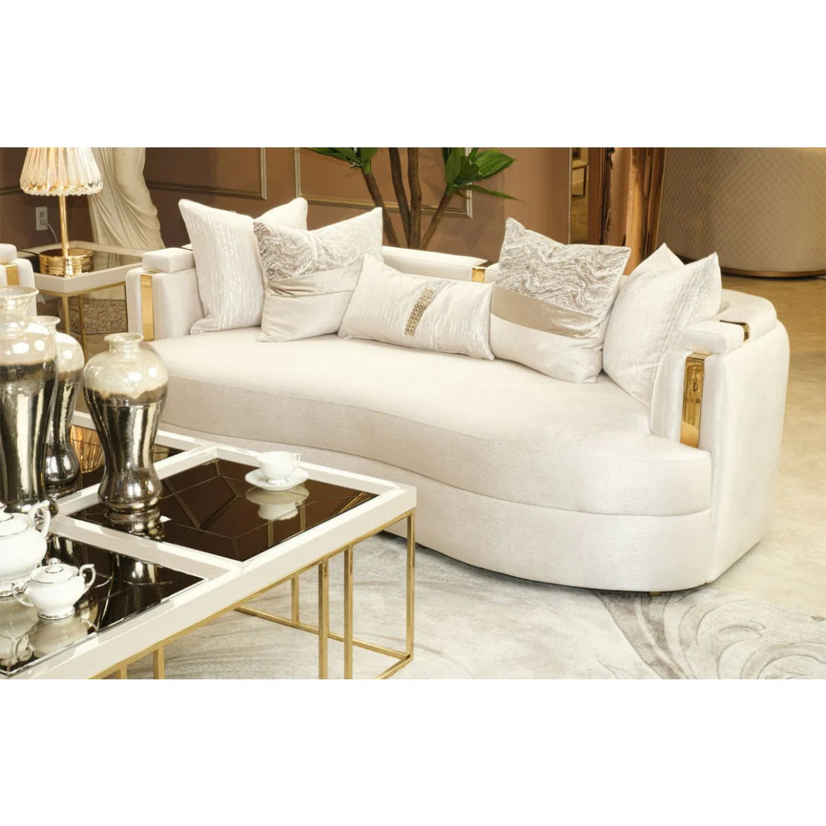 Carmela Loveseat