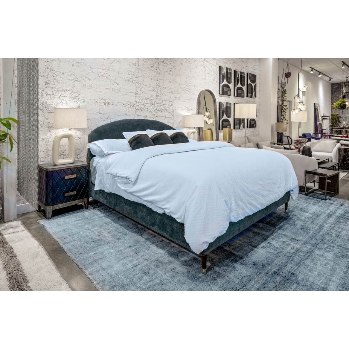Moxie Queen Bed