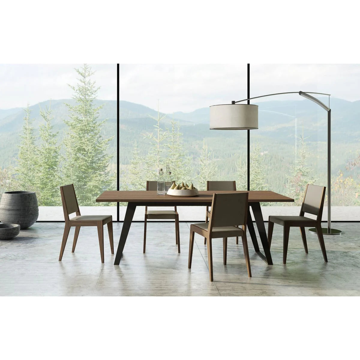 Pari Dining Table