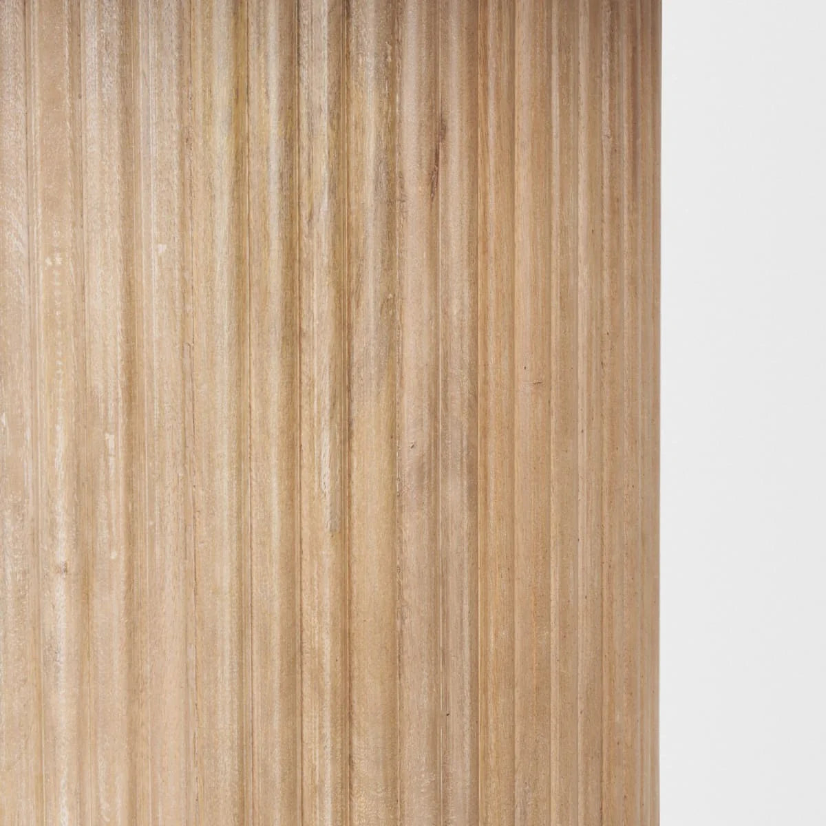 Terra Round Dining Table Light Brown Wood