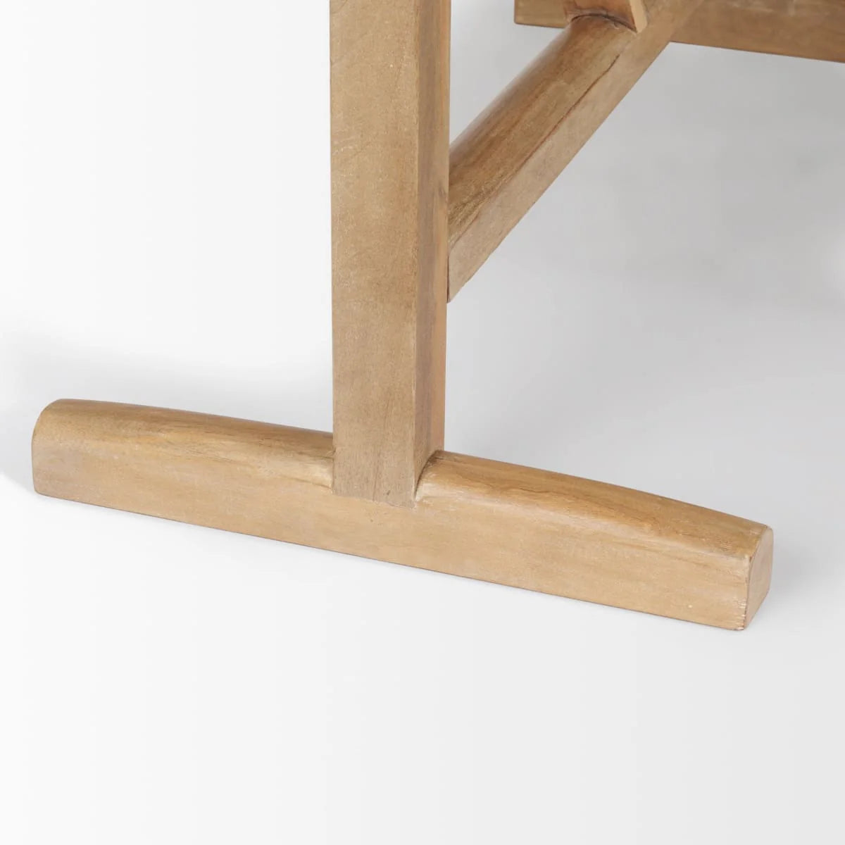 Viktor Dining Table Light Brown Wood | 84L